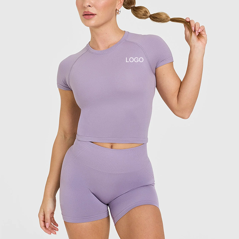 our gym t shirts for women provide ultimate comfort and durability at hongfeng factory.